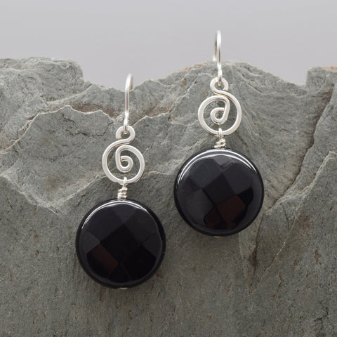 Pacha Jatun Round Onyx Earring