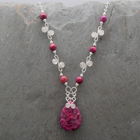 Sisa Crazy Lace Agate Teardrop Necklace