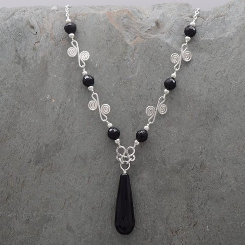 Sisa Onyx Drop Necklace